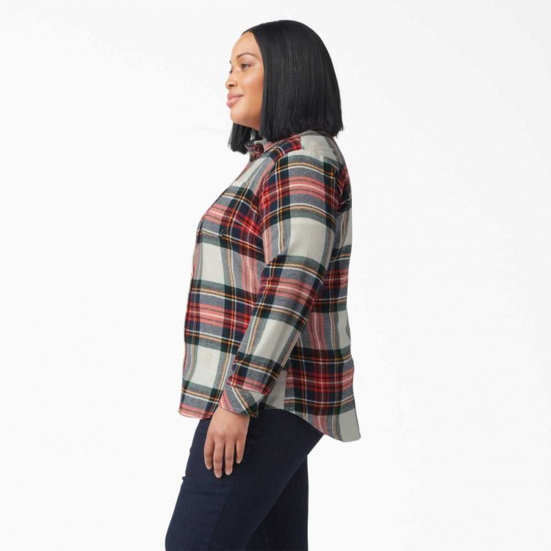 Dickies Plus Size Long Sleeve Plaid Flannel Shirt Molten Lava Highland Plaid | CZ0001259